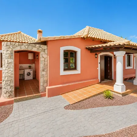 Brisa Del Mar 12 Villa